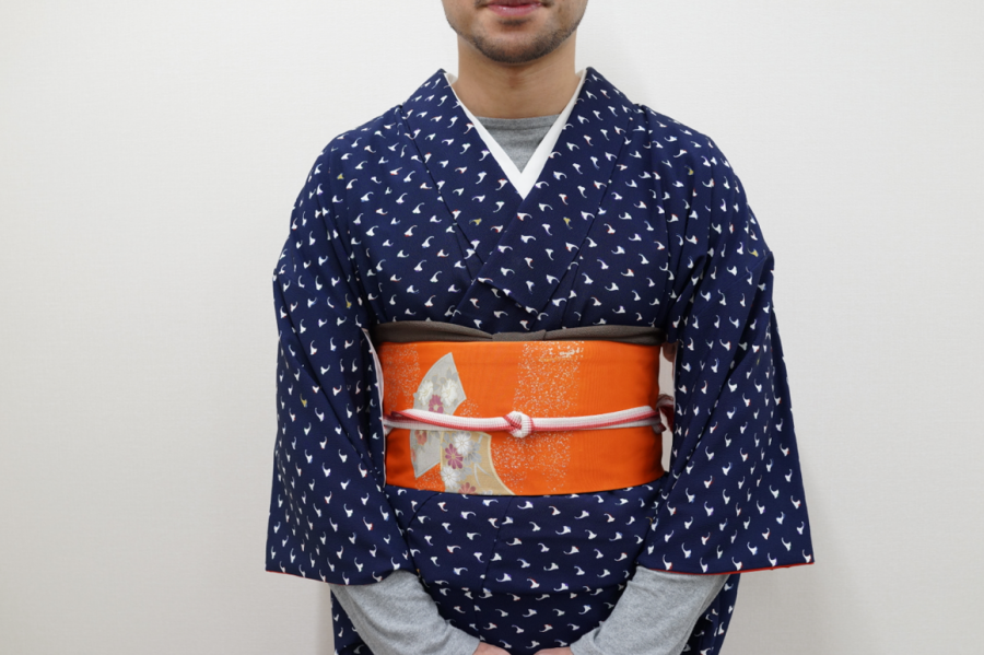 男性が女性の着物着付け体験をしてみた！男女の着付けの違いとは？ 趣通信